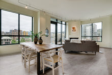 Load image into Gallery viewer, DEVINE COURT