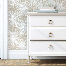 Load image into Gallery viewer, DIP MACRAME PEEL AND CHIC WALLPAPER
